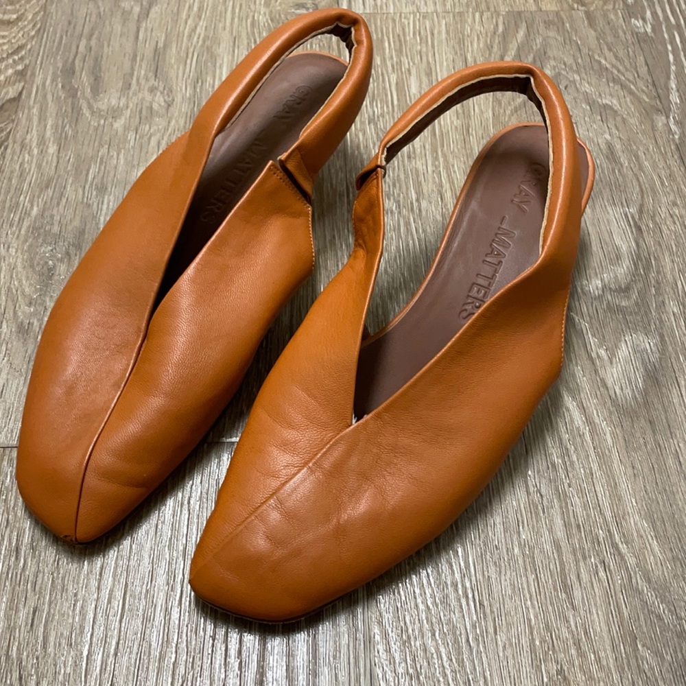 Gray Matters 40 Italy leather sling back pump mule low heel